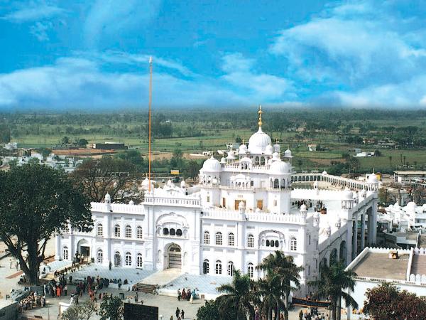 Takht Sri Keshgarh Sahib